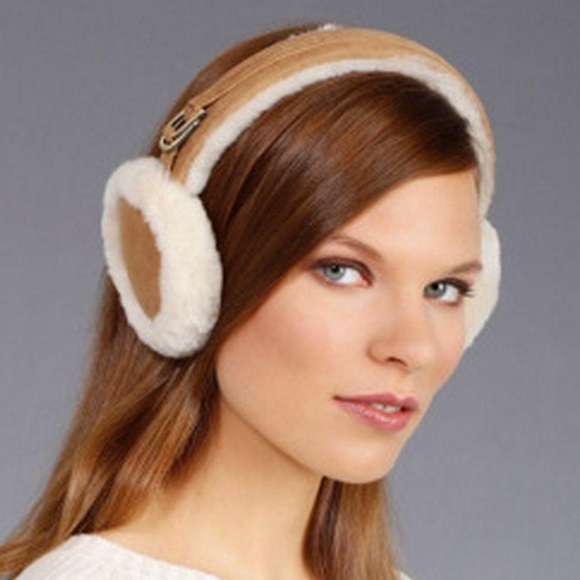 UGG Accessories - UGG Women's U Logo Shearling Earmuffs NWT